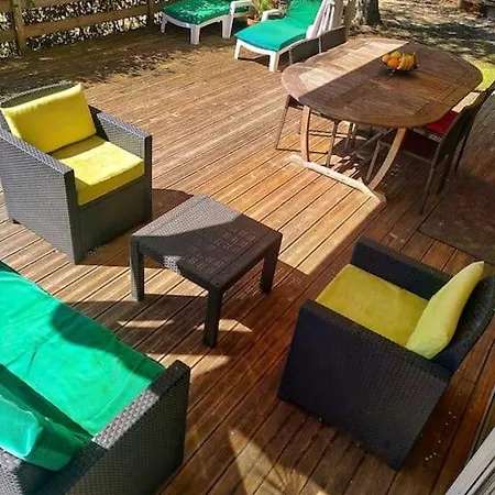 Dom wakacyjny Chalet Au-Dessus Du Lac. 3 Chambres, 5 Lits. Biscarrosse